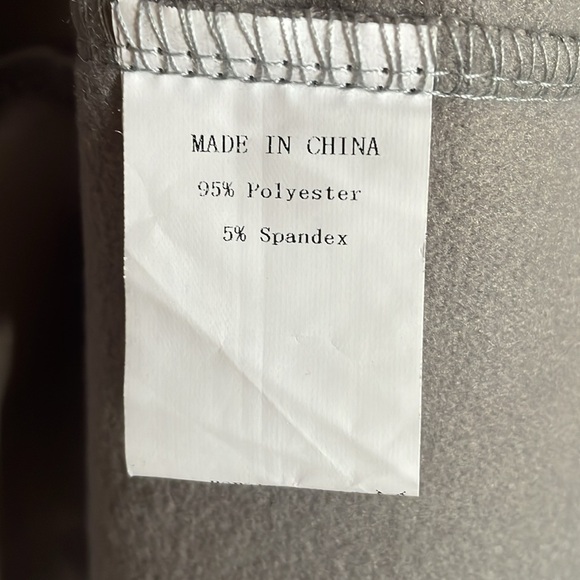 Women's Long Sleeve Double Breast Button Lapel Collar Trench Coat With Pockets - Picture 4 of 4